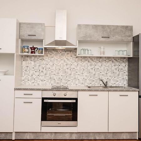 Apartment Marta Rasa Ngoại thất bức ảnh
